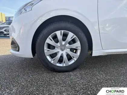 Photo 21 Peugeot 208  AFFAIRE BLUEHDI 100 S&S BVM5