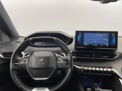 Photo 89 Peugeot 3008  Hybrid 225 e-EAT8