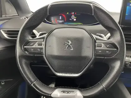 Photo 90 Peugeot 3008  Hybrid 225 e-EAT8