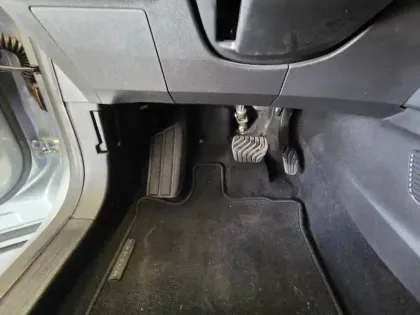 Photo 28 Renault Captur  TCe 140 EDC - 21