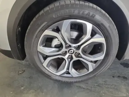 Photo 37 Renault Captur  TCe 140 EDC - 21