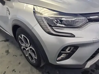 Photo 21 Renault Captur  TCe 140 EDC - 21