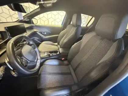 Photo 8 Peugeot 208  PureTech 130 S&S EAT8