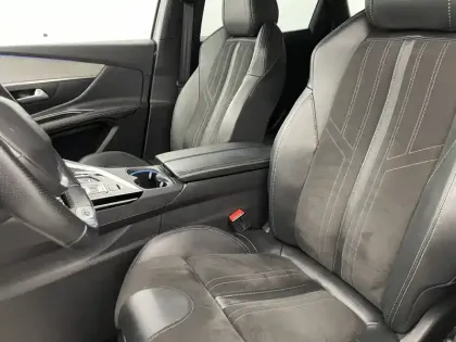 Photo 13 Peugeot 3008  BlueHDi 130ch S&S EAT8