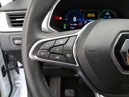 Photo 71 Renault Captur  E-Tech full hybrid 145