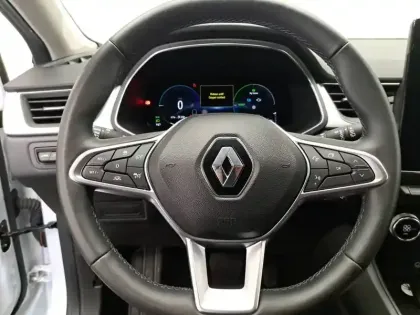 Photo 73 Renault Captur  E-Tech full hybrid 145