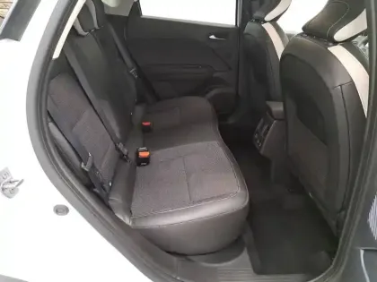 Photo 62 Renault Captur  E-Tech full hybrid 145