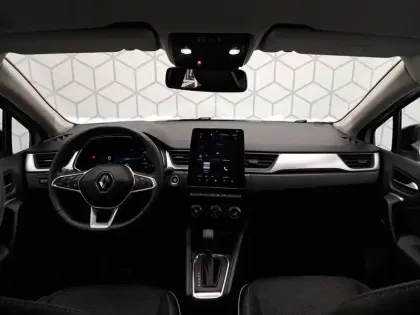 Photo 41 Renault Captur  E-Tech full hybrid 145