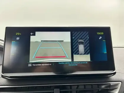 Photo 54 Peugeot 3008  Hybrid 225 e-EAT8