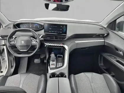 Photo 27 Peugeot 3008  Hybrid 225 e-EAT8