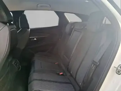 Photo 11 Peugeot 3008  Hybrid 225 e-EAT8