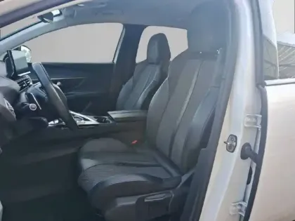 Photo 10 Peugeot 3008  Hybrid 225 e-EAT8