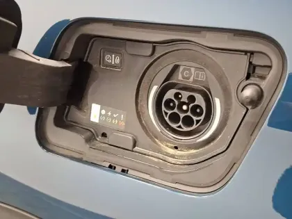 Photo 33 Peugeot 3008  Hybrid 225 e-EAT8