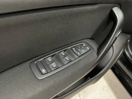 Photo 18 Renault Megane Mégane IV Berline dCi 110 Energy EDC