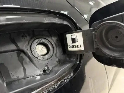 Photo 35 Renault Megane Mégane IV Berline dCi 110 Energy EDC