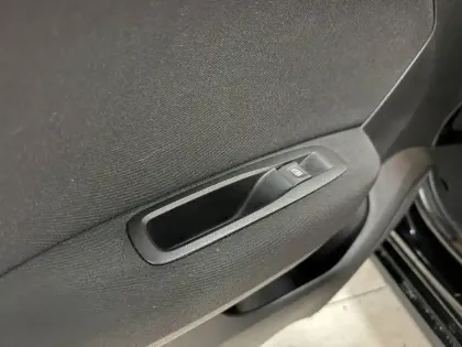 Photo 17 Renault Megane Mégane IV Berline dCi 110 Energy EDC