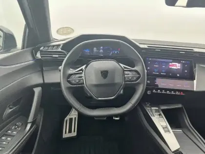 Photo 8 Peugeot 308 Gén. III Ph1 First Edition 5