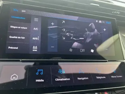 Photo 21 Peugeot 308 Gén. III Ph1 First Edition 5