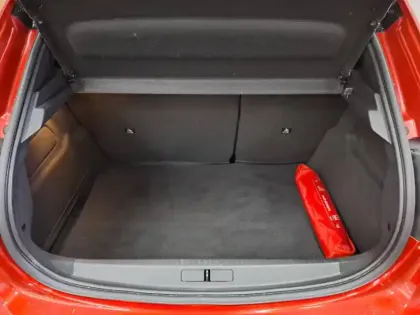 Photo 8 Peugeot 208  PureTech 100 S&S EAT8