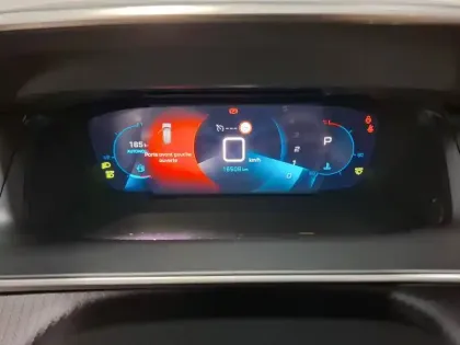 Photo 27 Peugeot 208  PureTech 100 S&S EAT8