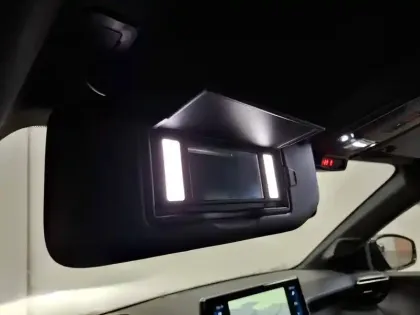 Photo 32 Peugeot 208  PureTech 100 S&S EAT8