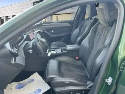 Photo 49 Peugeot 308  PHEV 225 e-EAT8