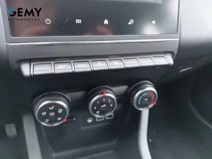 Photo 17 Renault Clio  TCe 90