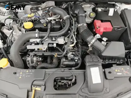 Photo 11 Renault Clio Gén. V (BJA) Ph2 Evolution 5