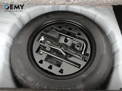 Photo 21 Renault Clio Gén. V (BJA) Ph2 Evolution 5