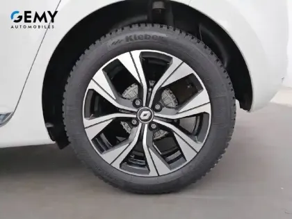 Photo 10 Renault Clio Gén. V (BJA) Ph2 Evolution 5