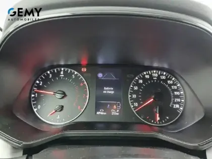 Photo 15 Renault Clio Gén. V (BJA) Ph2 Evolution 5