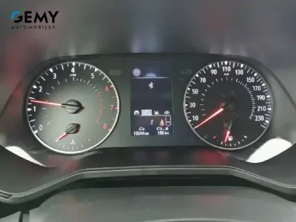 Photo 38 Renault Clio  TCe 90