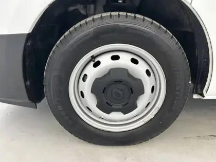 Photo 42 Renault Trafic Gén. III (F82) Ph3 NG Advance 4