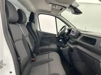 Photo 38 Renault Trafic Gén. III (F82) Ph3 NG Advance 4