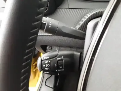 Photo 20 Peugeot 208  Electrique 50 kWh 136ch