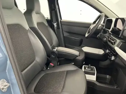 Photo 13 Dacia Spring  GSR2 65