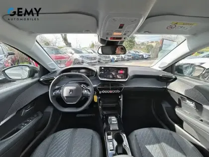 Photo 7 Peugeot 208  Hybrid 110 ch e-DCS6