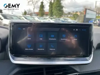 Photo 11 Peugeot 208  Hybrid 110 ch e-DCS6