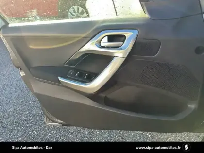 Photo 17 Peugeot 2008  1.2 PureTech 110ch S&S EAT6