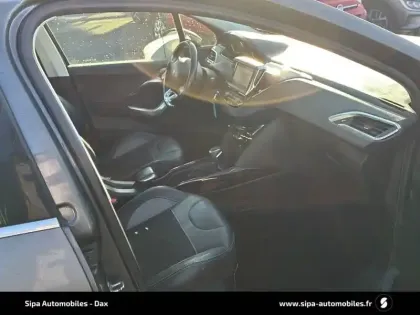 Photo 14 Peugeot 2008  1.2 PureTech 110ch S&S EAT6