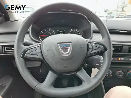 Photo 14 Dacia Sandero  SCe 65 - 22