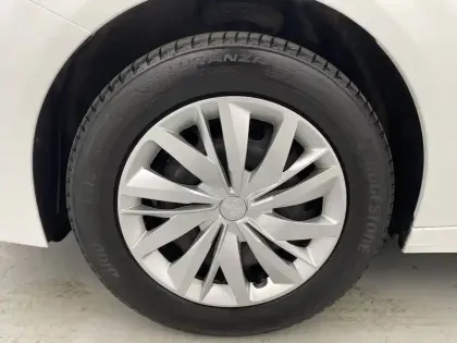 Photo 45 Peugeot 208  BLUEHDI 100 S&S BVM6