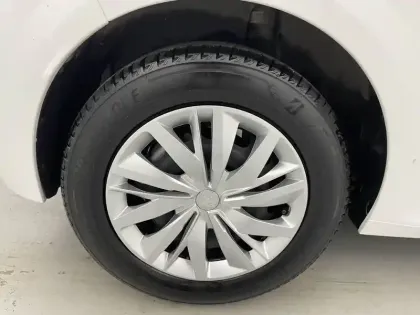 Photo 17 Peugeot 208  BLUEHDI 100 S&S BVM6