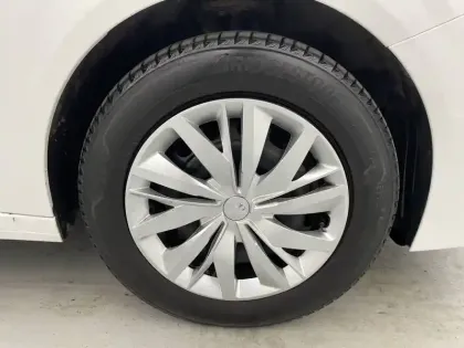 Photo 46 Peugeot 208  BLUEHDI 100 S&S BVM6