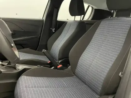 Photo 13 Peugeot 208  BLUEHDI 100 S&S BVM6