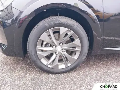 Photo 20 Peugeot 208  Electrique 50 kWh 136ch