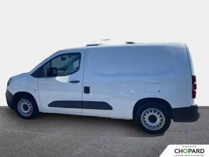 Photo 8 Peugeot Partner  FOURGON LONG 950 KG BLUEHDI 100 S&S BVM5