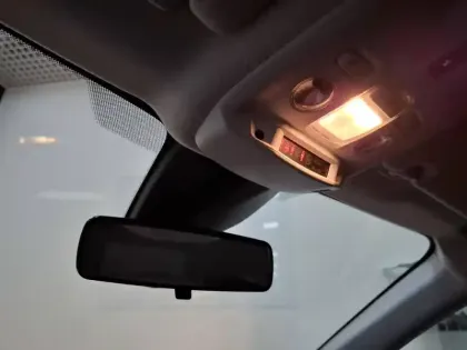 Photo 31 Peugeot 208  PureTech 75 S&S BVM5