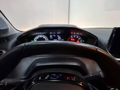 Photo 23 Peugeot 208  PureTech 75 S&S BVM5