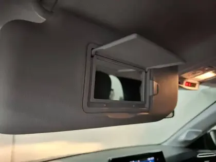 Photo 32 Peugeot 208  PureTech 75 S&S BVM5